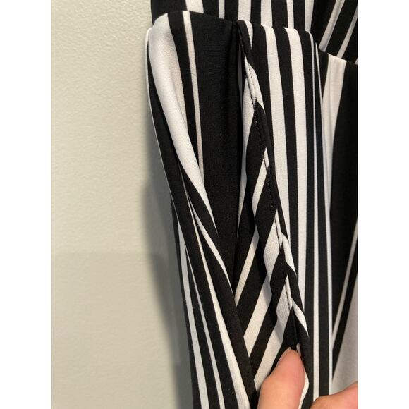 Lane Bryant Flowy Black & White Striped Cropped Pants 22/24 Beetlejuice - Picture 3 of 10